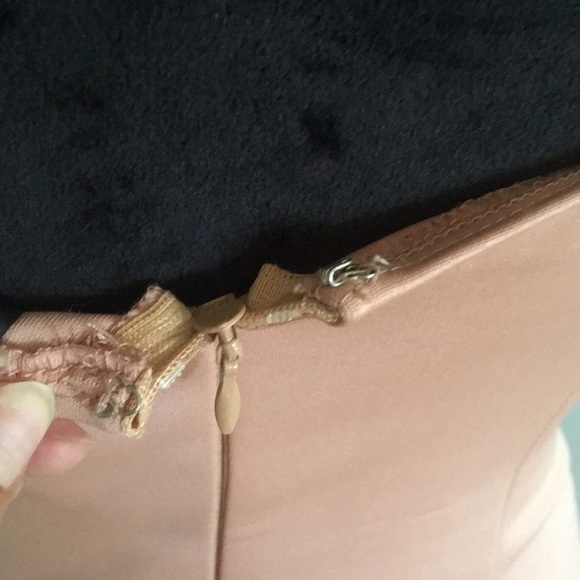 Peachy coral mini dress - Picture 5 of 6